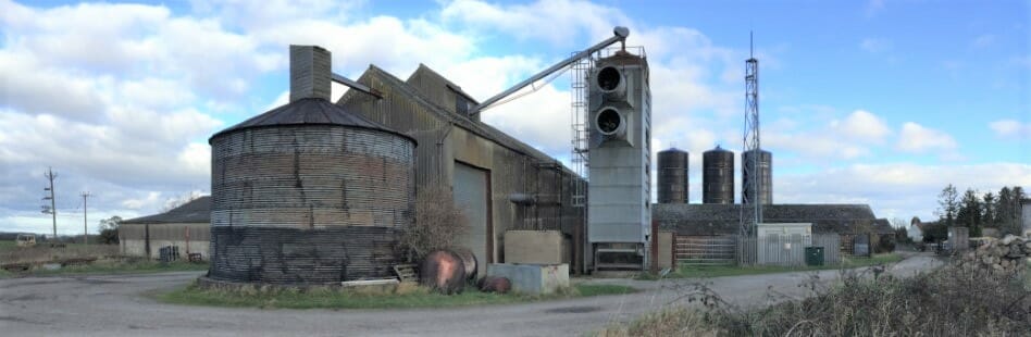 The Ashes Farm, Barton